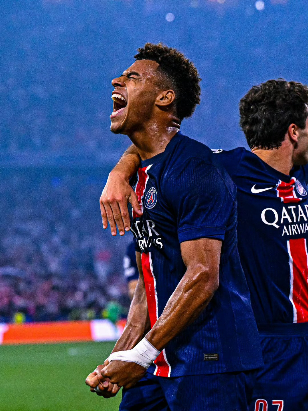 爱游戏网页版-关于关键时刻欧超杯焦点战，巴黎圣日耳曼更衣室发声，震撼外界，纪律约束更严格的信息